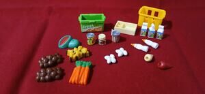 Playmobil Food Veggie Baby Bottle Milk Jugs Eggs Canned Food Grocery Store